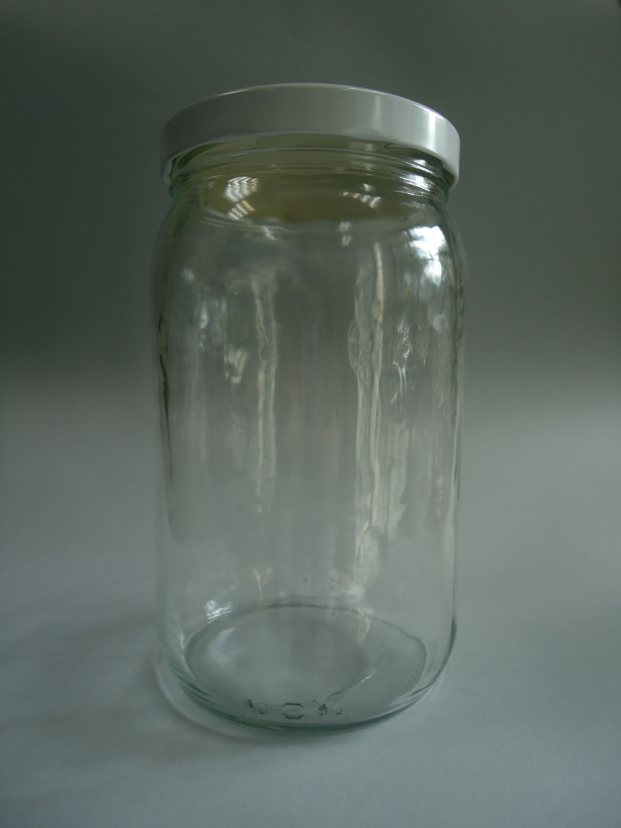 Bote vidrio tapa metálica blanca twist 2000 ml. (caja 15 uni.)